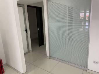 Se vende amplio local comercial de 67m2 en San Rafael Abajo de Desamparados 24-213, $ 200,000, 1, San José, Desamparados