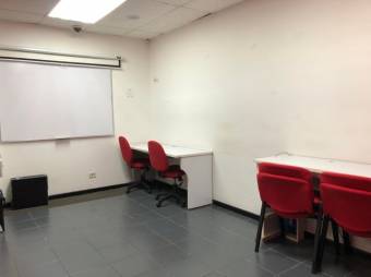 Se vende local comercial para oficina en Merced de San José 23-1420, $ 206,624, 3, San José, San José