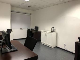 Se vende local comercial para oficina en Merced de San José 23-1420, $ 206,624, 3, San José, San José