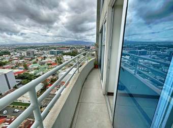 GANGA! Apartamento en 2 Niveles, Piso 23, VISTA, Torres Los Yoses, San Pedro