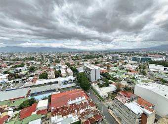 BARGAIN! Two-Level Apartment, 23rd Floor, VIEW, Torres Los Yoses, San Pedro