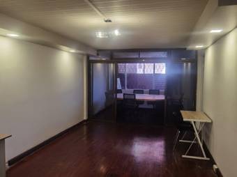 Se vende amplia propiedad con espacio de oficinas en Los Yoses de San José 23-1125, $ 290,000, 4, San José, San José