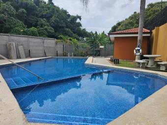 Venta de Casa en Desamparados, San José. RAH 25-17