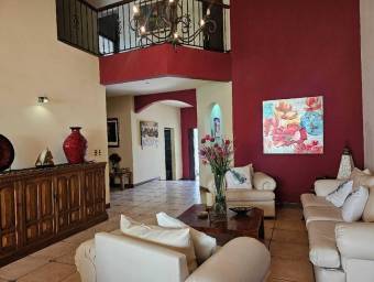 MLS-25-28 VENTA CASA SANTO DOMINGO HEREDIA PRECIO $ 295.000