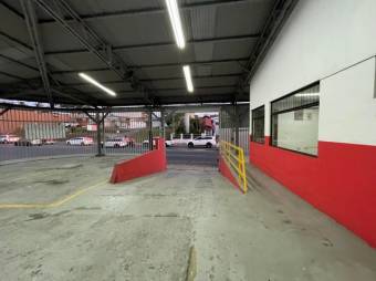 Se vende amplio local comercial para inversión en Mercedes de Heredia 24-654, $ 500,000, 1, Heredia, Heredia