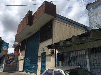 Se vende amplia bodega de 331m2 en San Francisco 2 Ríos de San José 23-1475