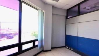 Se vende local comercial con 320m2 en Pavas de San José 23-2669, $ 580,000, 2, San José, San José