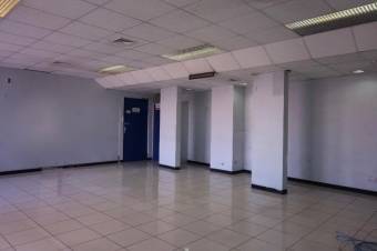 Se vende local comercial con 320m2 en Pavas de San José 23-2669, $ 580,000, 2, San José, San José