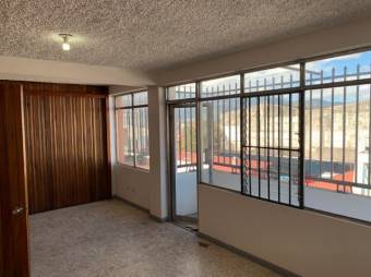 Se vende amplio local de 4 niveles en Hospital de San Jose 23-2335, ₡ 350,000,000, 12, San José, San José