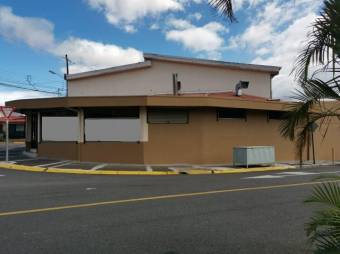 Se vende amplio local comercial de 456m2 en San Francisco de Heredia 23-254, $ 645,000, 7, Heredia, Heredia