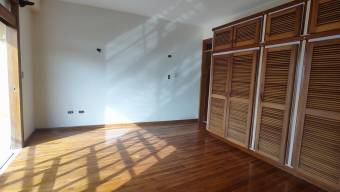 MLS-25-37 VENTA CASA ALAJUELITA SAN JOSE