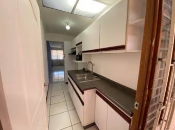 Venta de Casa en Zapote, San José. RAH 24-1596