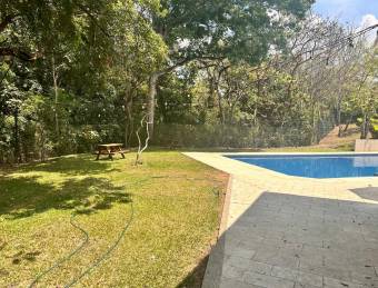 Se Vende Casa en Condominio Piamonte Ciudad Colón de Mora, San José