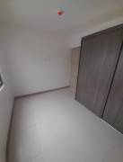 Se alquila espacioso apartamento en condominio de Hatillo de San José 25-44