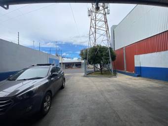 Se vende local comercial industrial de 2 niveles en Heredia Centro 24-190, $ 680,000, 2, Heredia, Heredia