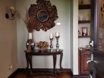 Venta de Casa en Escazú, San José. RAH 23-516