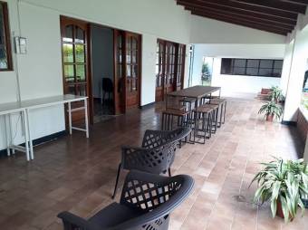 HEREDIA SANTO DOMINGO VENDO CASA GRANDE $479.000