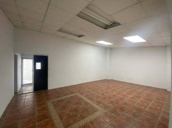 Se vende amplio local comercial en Escazú Centro 23-3362, $ 798,000, 5, San José, Escazú