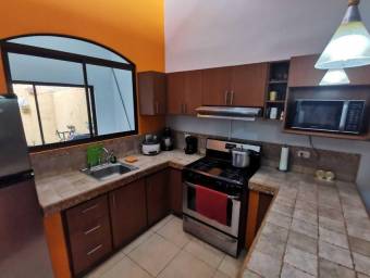 Venta de Casa en San Francisco, Heredia. RAH 22-970