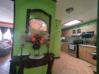 Venta de Casa en San Francisco de Heredia. RAH 24-1601