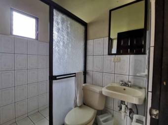 Se vende amplio hotel con 2,400m2 de lote en San Joaquín de Flores 23-1216, $ 1,150,000, 32, Heredia, Flores