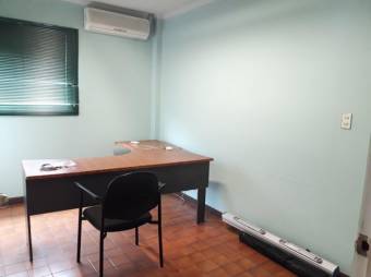 Se vende amplio local con uso de suelo mixto en Curridabat de San José 23-216, $ 1,200,000, 14, San José, Curridabat