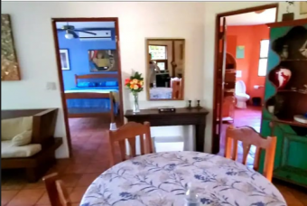 Linda Casa en Playa Negra de Guanacaste 