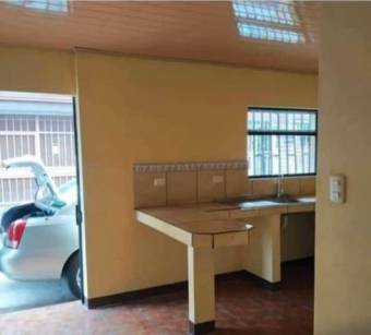 Se vende casa para inversión en San Rafael de Alajuela 25-10