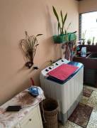 Se vende amplia casa de 2 plantas con patio en Zapote de San José 24-1903