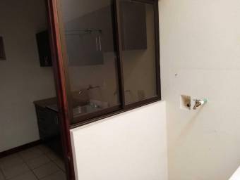 Venta de Apartamento en Montes de Oca, San José. RAH 24-556