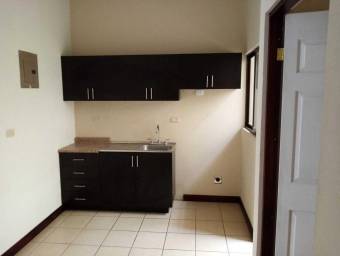 Venta de Apartamento en Montes de Oca, San José. RAH 24-556