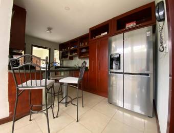 HOUSE FOR SALE IN LOMAS DE AYARCO