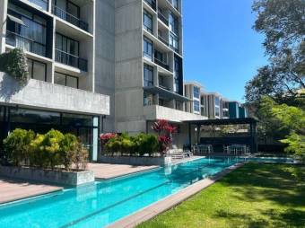 Se vende moderno y espacioso apartamento en condominio de Ulloa en Heredia 25-87