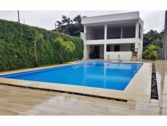 Casa en condominio Brisas del Bosque La Unión Cartago