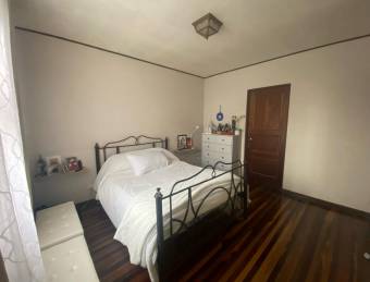 HOUSE FOR SALE IN MORAVIA SCHOOLS HOUSE FOR SALE IN MORAVIA SCHOOLS