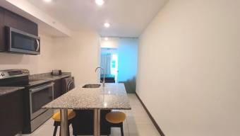 Se alquila apartamento amoblado en torre los Yoses 25-2035
