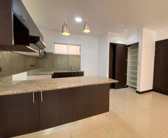 Apartment for rent in the Los Príncipes condominium.