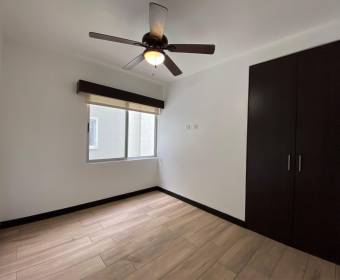 Apartment for rent in the Los Príncipes condominium.