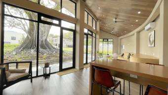 Se alquila casa a estrenar en condominio de Santa Ana 25-1757