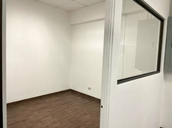 ALQUILER DE LOCAL EN LA SABANA