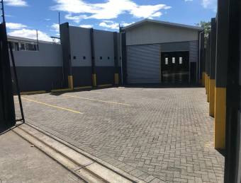 VENTA DE BODEGA EN HEREDIA