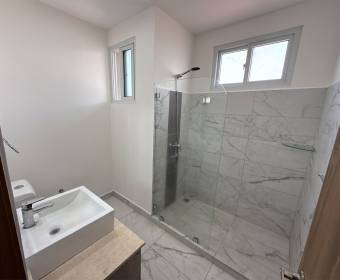 Casa a la venta en condominio Novazul en Desamparados de Alajuela.