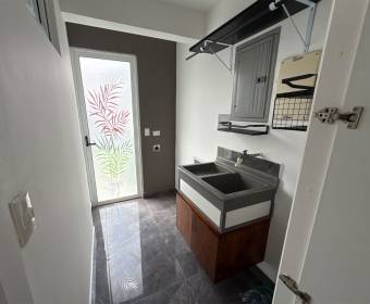 Casa a la venta en condominio Novazul en Desamparados de Alajuela.