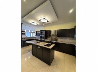 VENTA DE CASA, SAN JOSÉ, MORAVIA, LA GUARIA VENTA DE CASA, SAN JOSÉ, MORAVIA, LA GUARIA