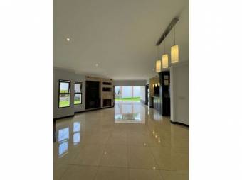 VENTA DE CASA, SAN JOSÉ, MORAVIA, LA GUARIA VENTA DE CASA, SAN JOSÉ, MORAVIA, LA GUARIA