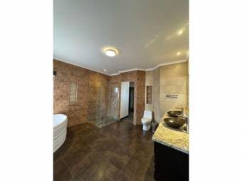 VENTA DE CASA, SAN JOSÉ, MORAVIA, LA GUARIA VENTA DE CASA, SAN JOSÉ, MORAVIA, LA GUARIA