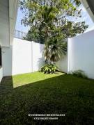 Escazu casa en venta 1 piso remodelada $360.000 / 265 mts.
