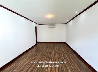 Escazu casa en venta 1 piso remodelada $360.000 / 265 mts.