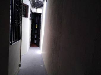 Se vende espaciosa casa con piscina en San Francisco Heredia 24-219 Se vende espaciosa casa con piscina en San Francisco Heredia 24-219