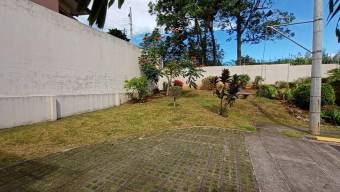 Se vende espaciosa casa con patio en San Pablo Heredia 25-1276 Se vende espaciosa casa con patio en San Pablo Heredia 25-1276